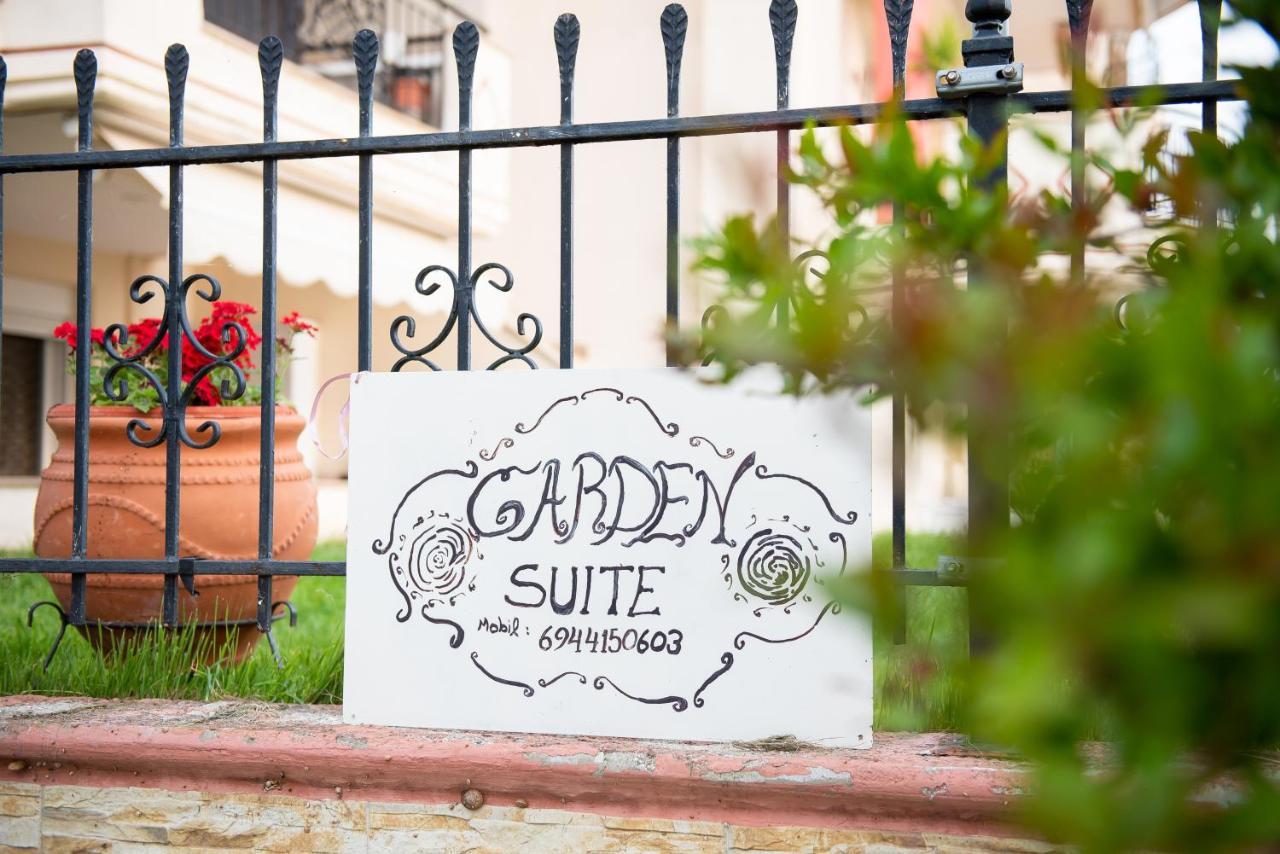 Garden Suite Néa Péramos Exterior foto