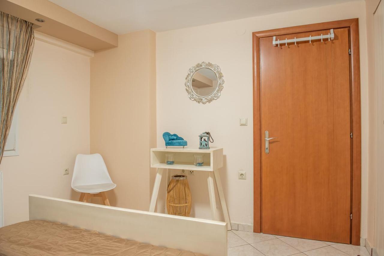 Garden Suite Néa Péramos Exterior foto